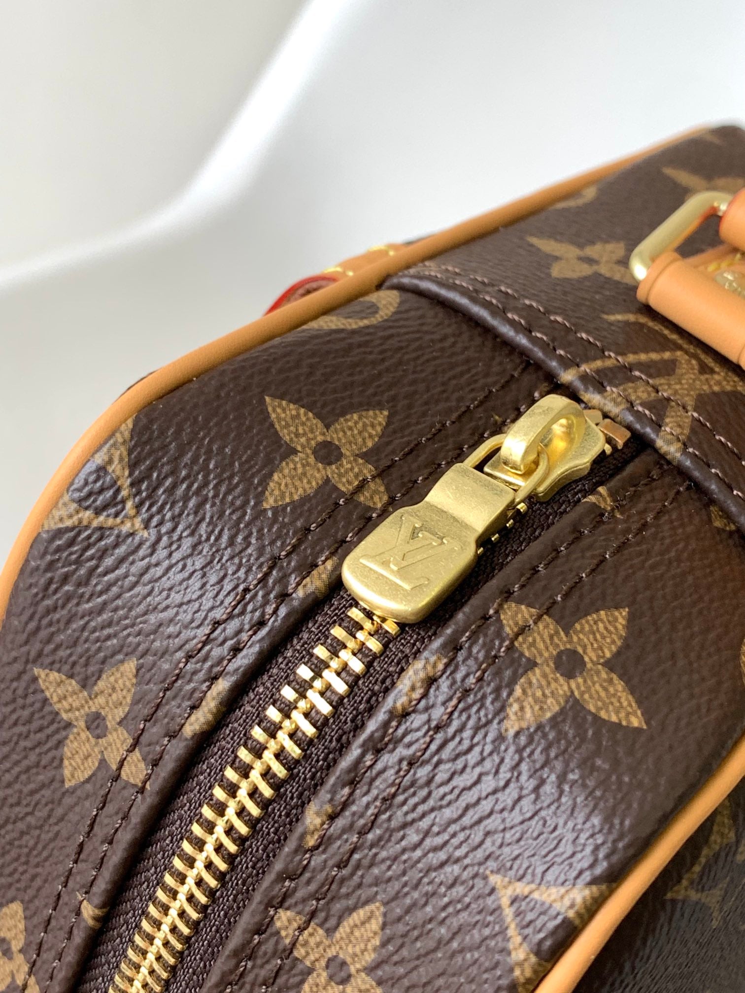 LOUIS VUITTON TROCADERO MEDIUM MESSENGER BAG 27 IN BEIGE AND BROWN MONOGRAM COATED CANVAS