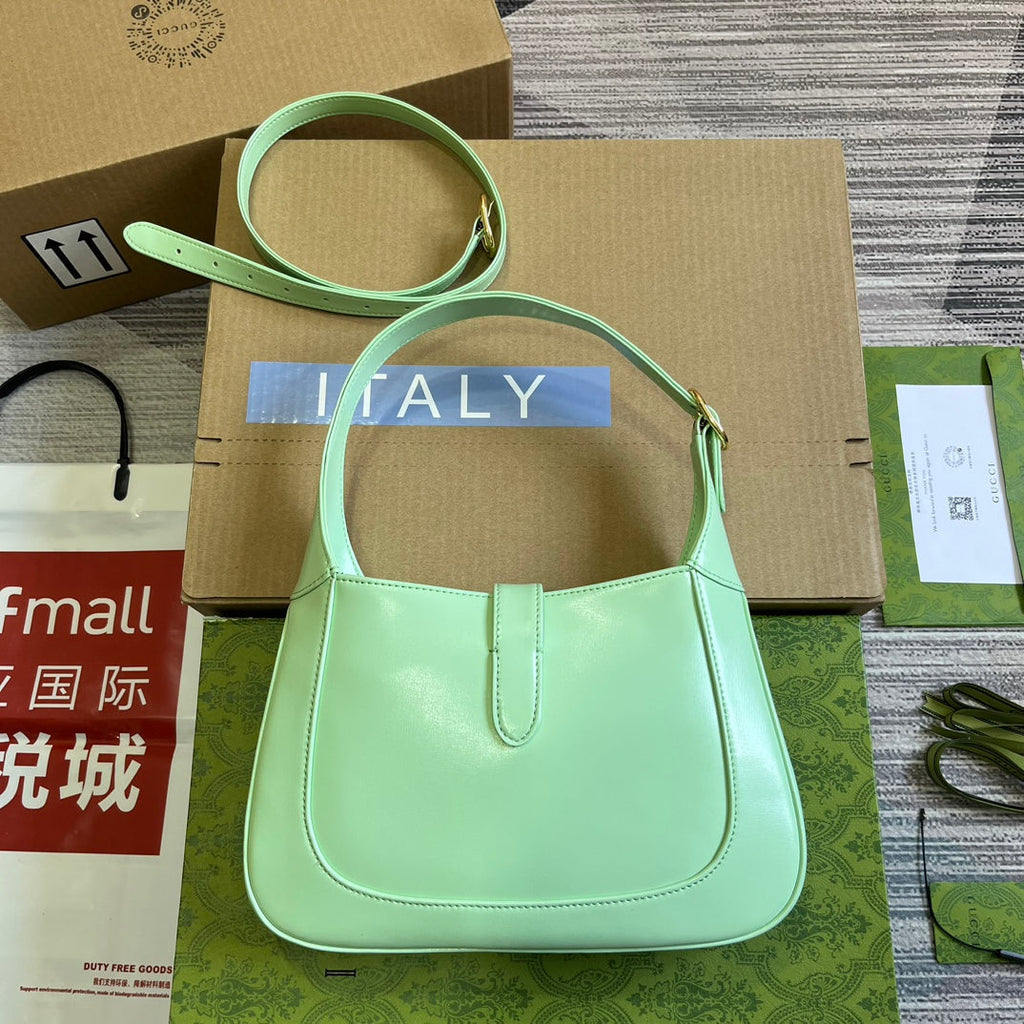 GUCCI JACKIE SMALL 28 SHOULDER BAG IN LIGHT GREEN CALFSKIN