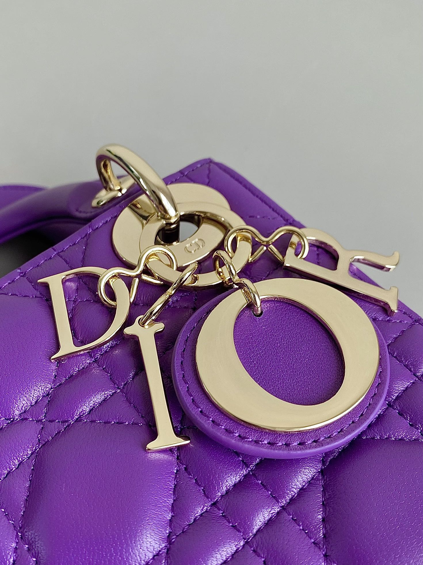 DIOR LADY 17 IN VIOLET PURPLE LAMBSKIN WITH CANNAGE PATTERN
