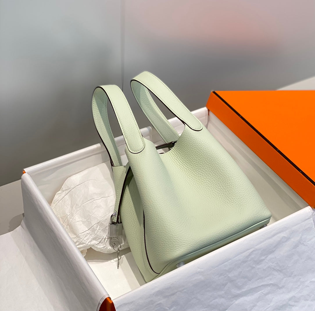 HERMES picotin lock 18 lime togo shw