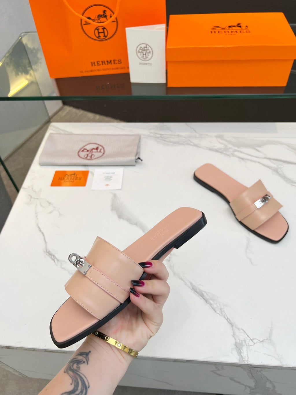HERMES Giulia Sandal Rose Cannelle Calfskin