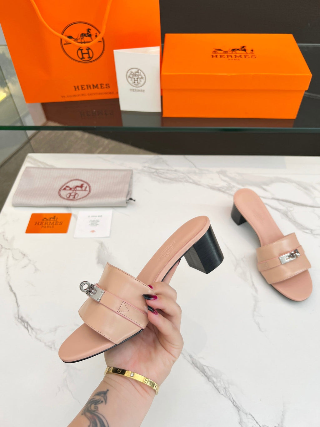 HERMES Gigi 50 Sandal Rose Cannelle Calfskin