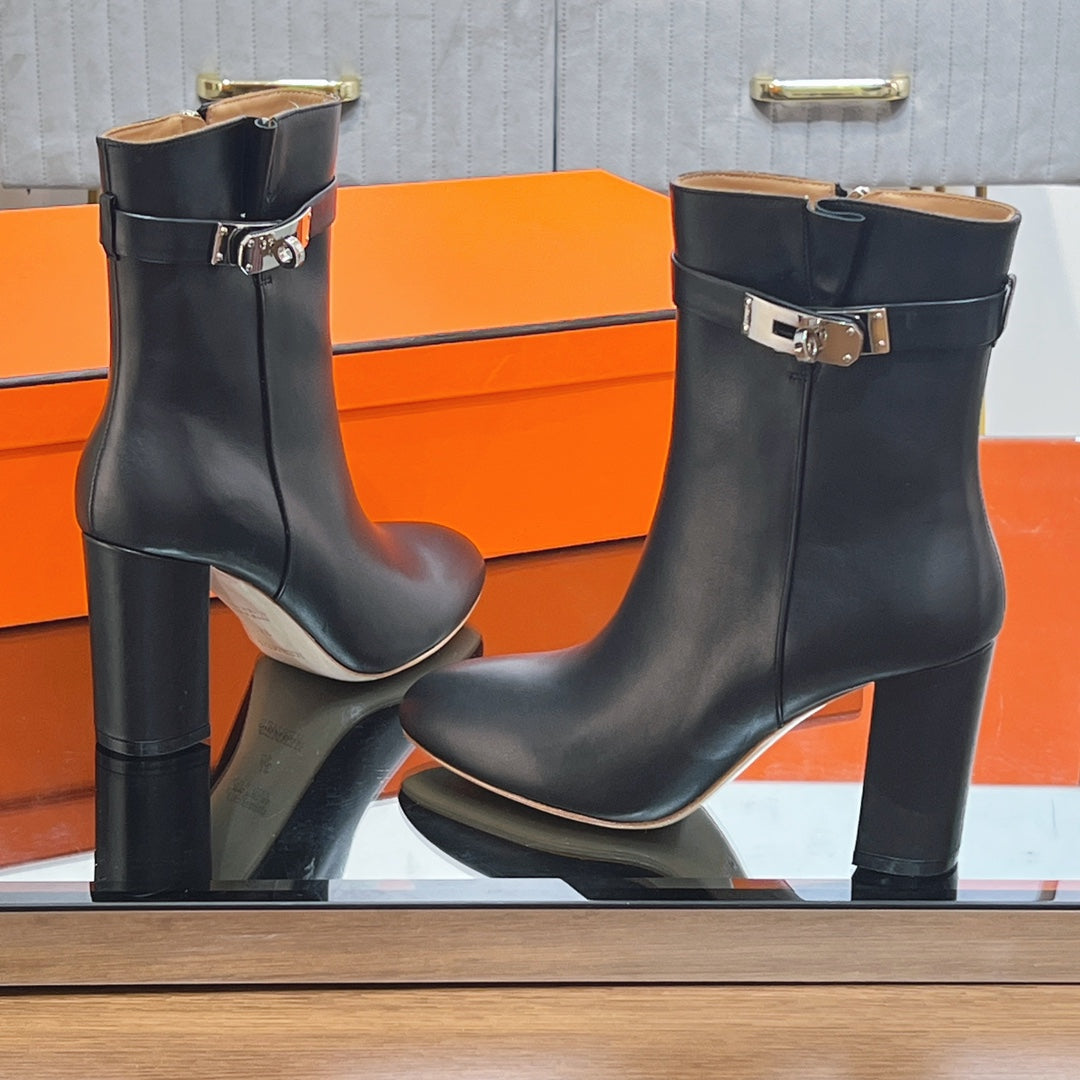 HERMES 25S SAINT GERMAIN ANKLE BOOTS 90 MM IN BLACK LAMBSKIN WITH SILVER HARDWARE