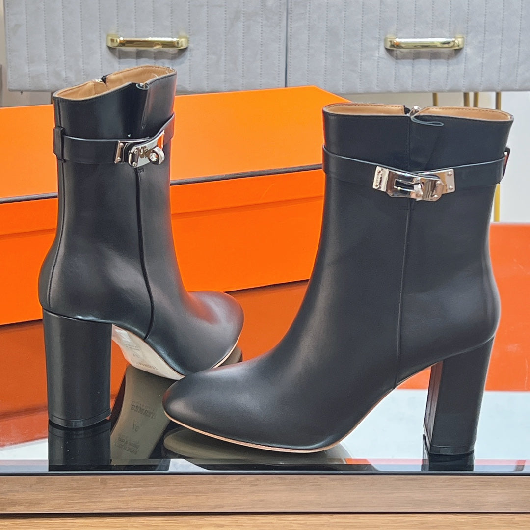 HERMES 25S SAINT GERMAIN ANKLE BOOTS 90 MM IN BLACK LAMBSKIN WITH SILVER HARDWARE
