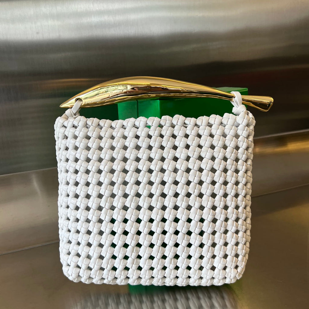 BOTTEGA VENETA SARDINE 29 BAG IN WHITE LAMBSKIN