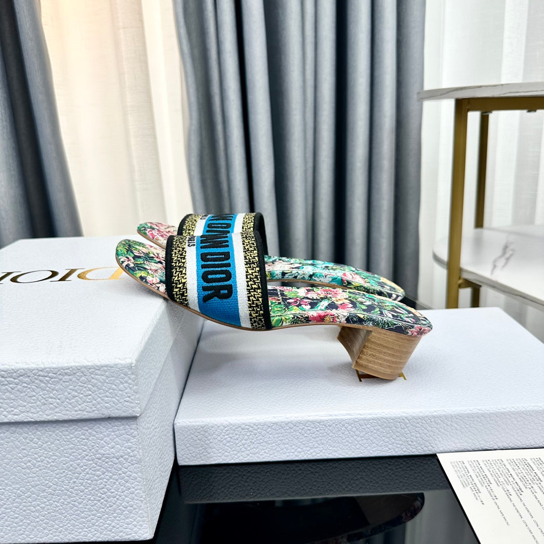 DIOR CD Mule Dway Heeled Slide 45mm Style 70