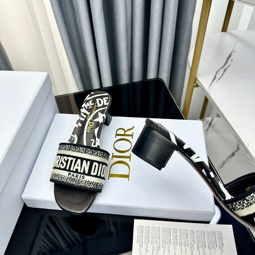 DIOR CD Mule Dway Heeled Slide 45mm Style 53