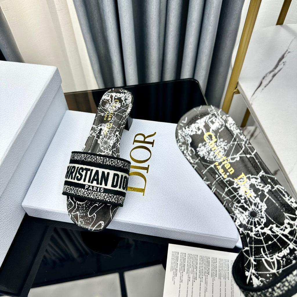 DIOR CD Mule Dway Heeled Slide 45mm Style 52