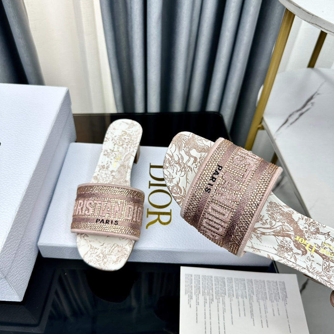 DIOR CD Mule Dway Heeled Slide 45mm Style 81