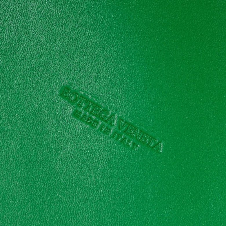 BOTTEGA VENETA Large Cabat 45cm Green Lambskin Ghw