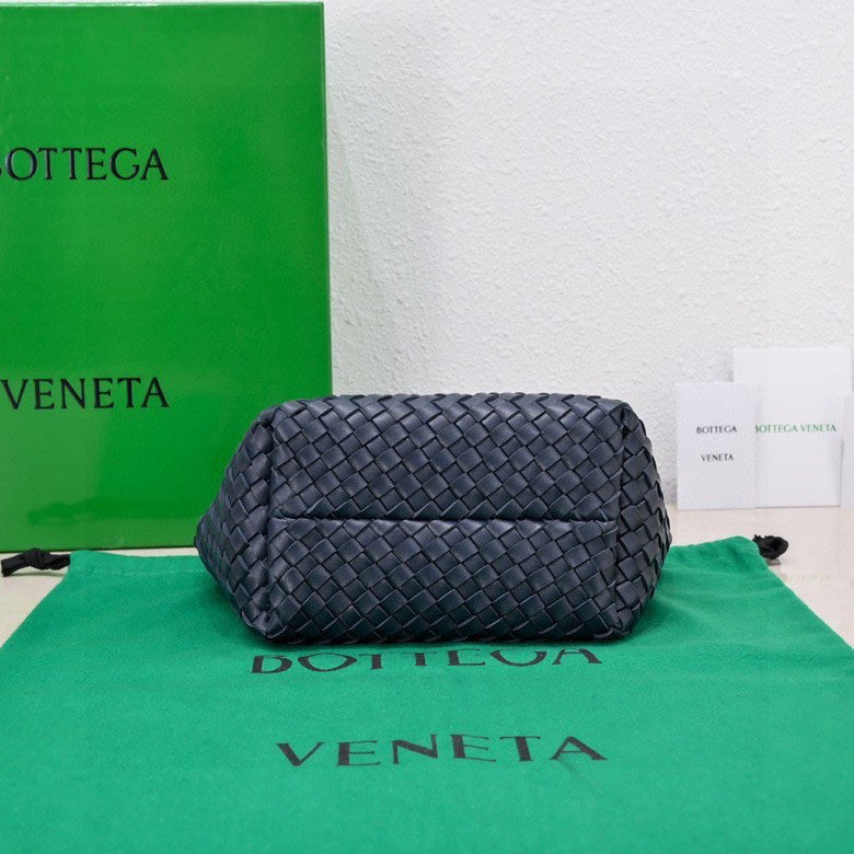 BOTTEGA VENETA Mini Cabat 20cm Blue Lambskin Ghw