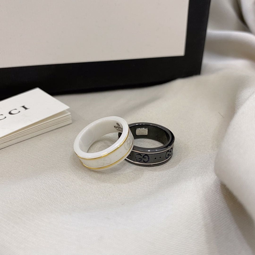 18K Double Gucci Icon White Zirconia Ring