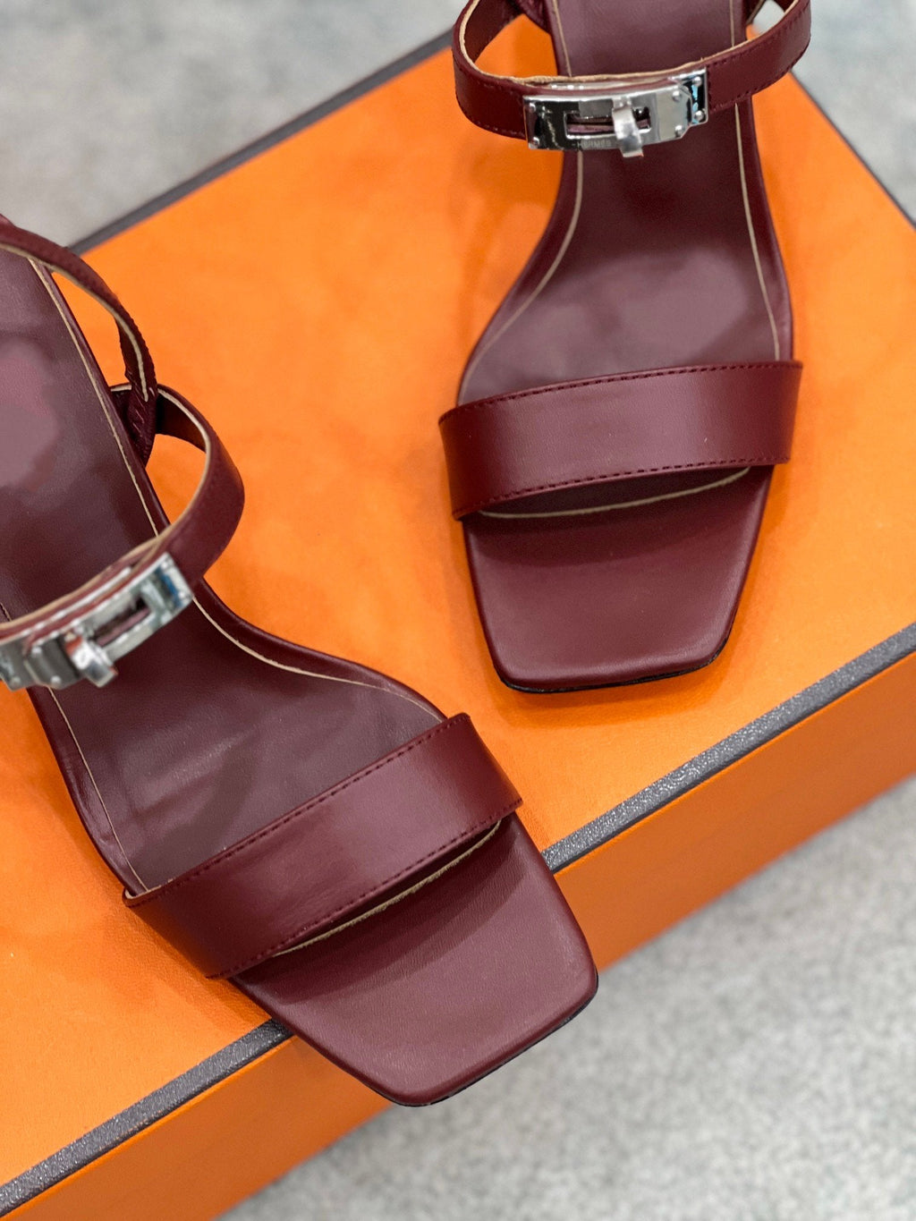 HERMES Glamour 75 Sandal Red Brown Leather