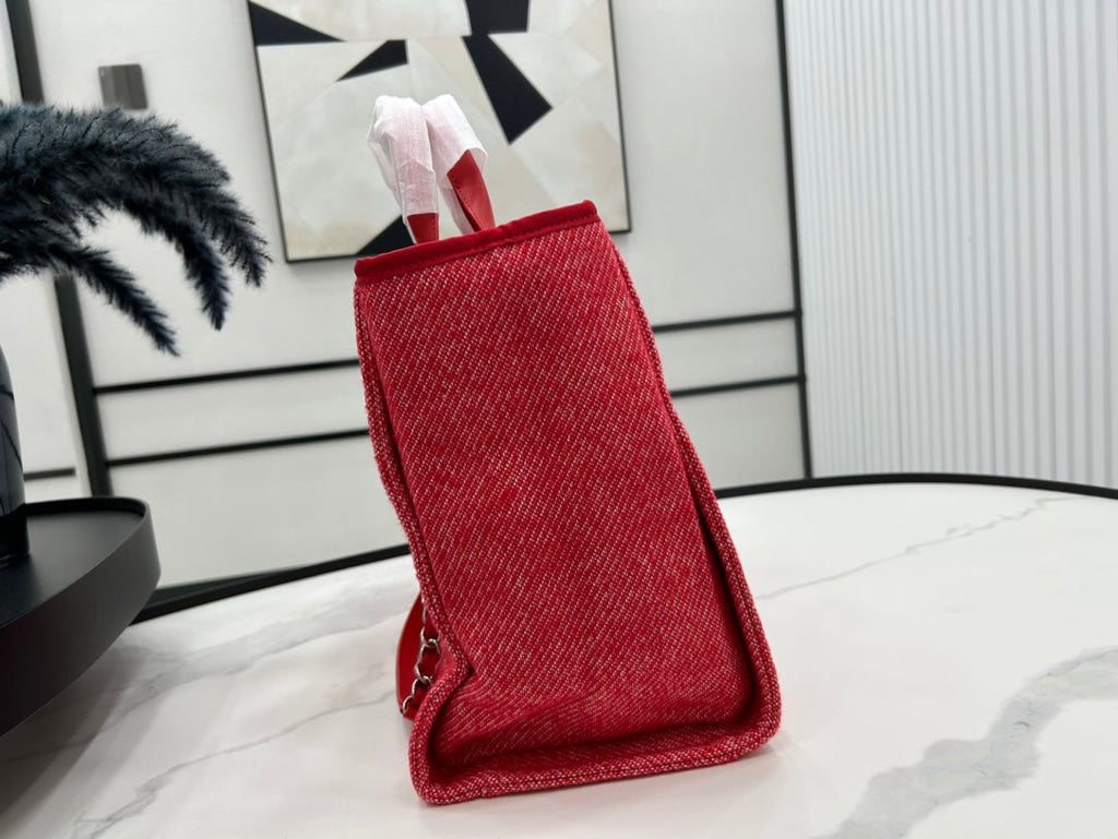CHANEL DEAUVILLE LARGE 38 TOTE BAG IN CHERRY RED CANVAS WITH WHITE LOGO