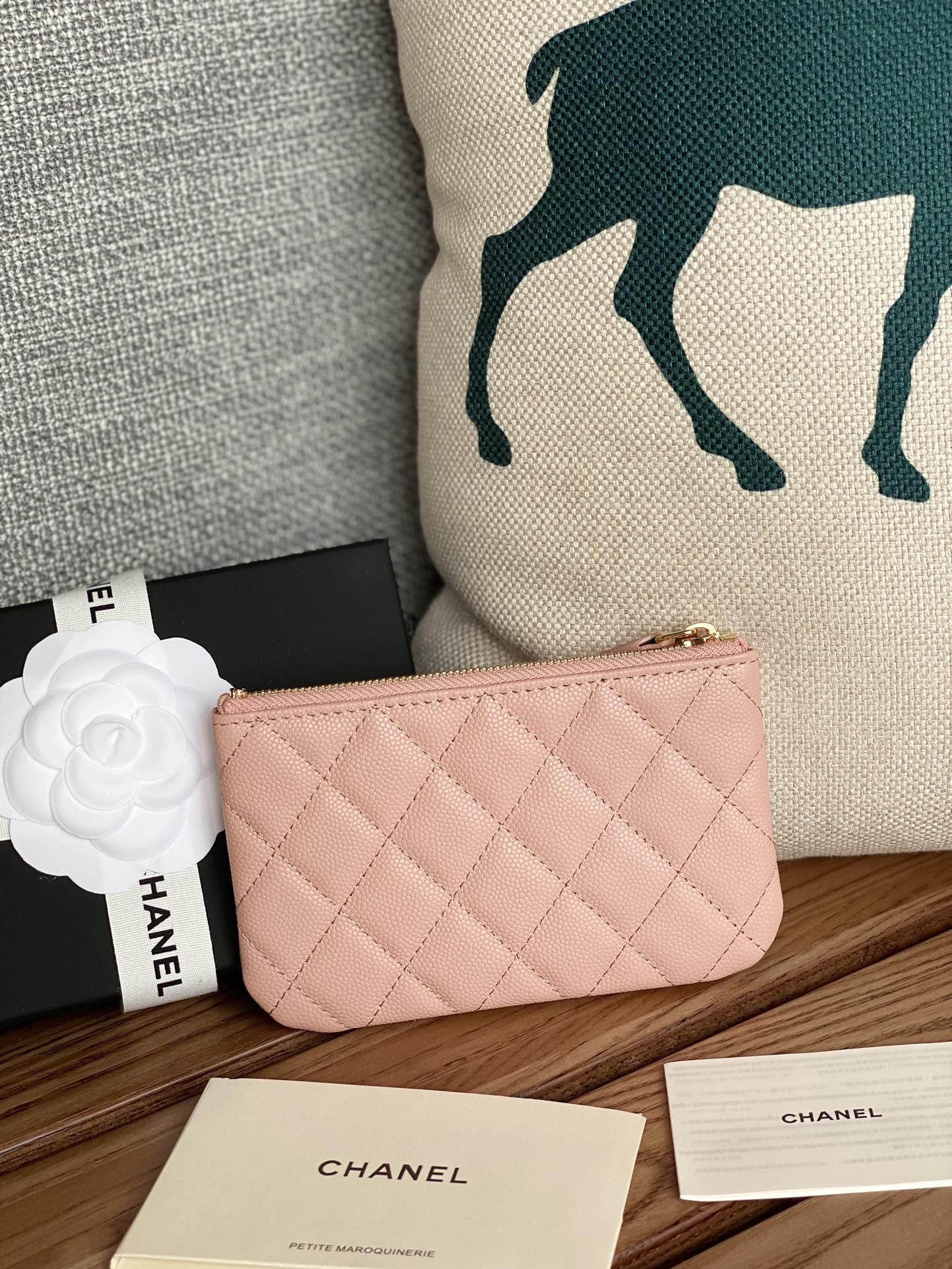 CHANEL CLASSIC SMALL 15 ZIPPED POUCH IN LIGHT PINK GRAINED CALFSKIN