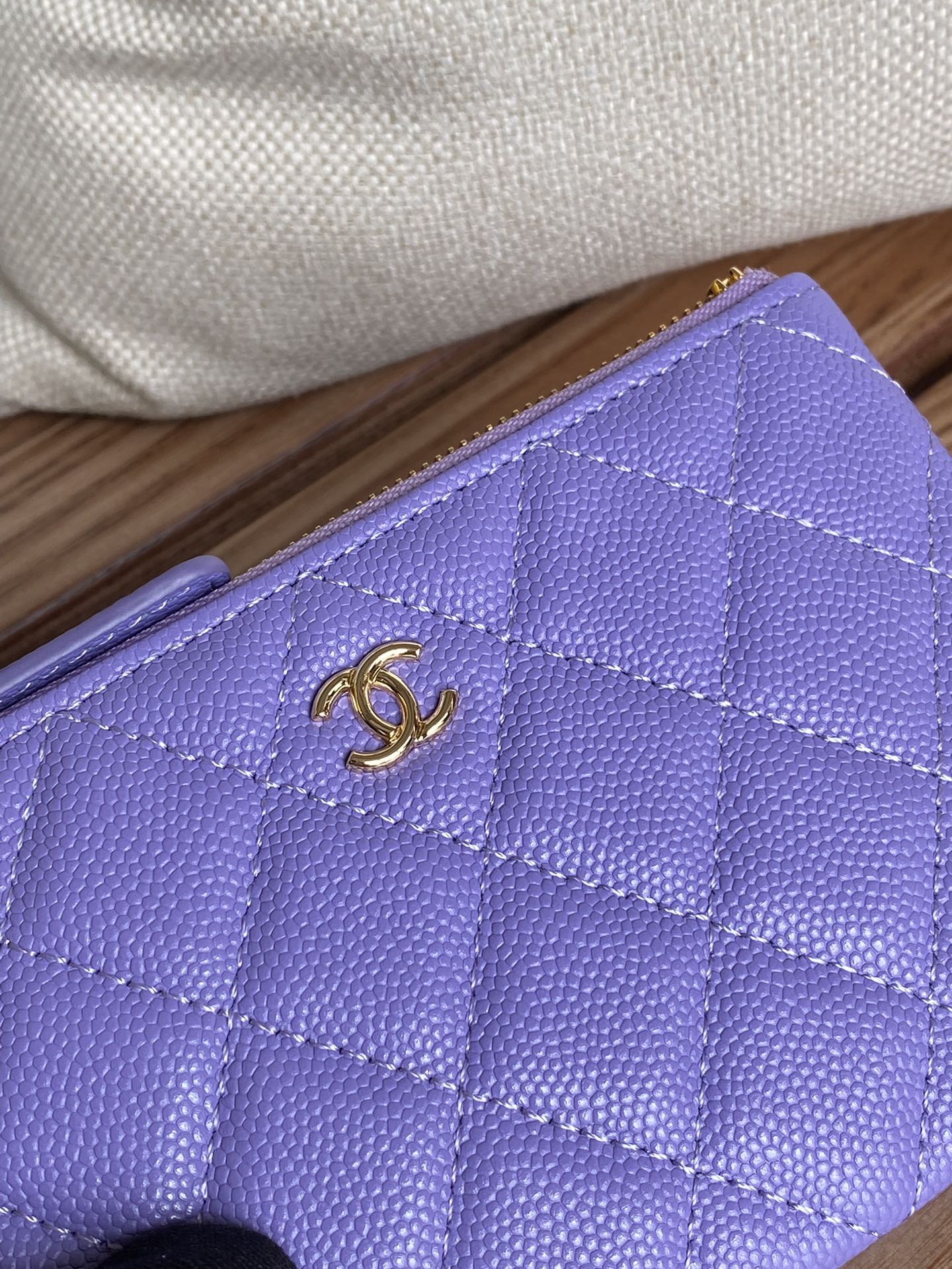 CHANEL CLASSIC SMALL 15 ZIPPED POUCH IN AMETHYST PURPLE GRAINED CALFSKIN