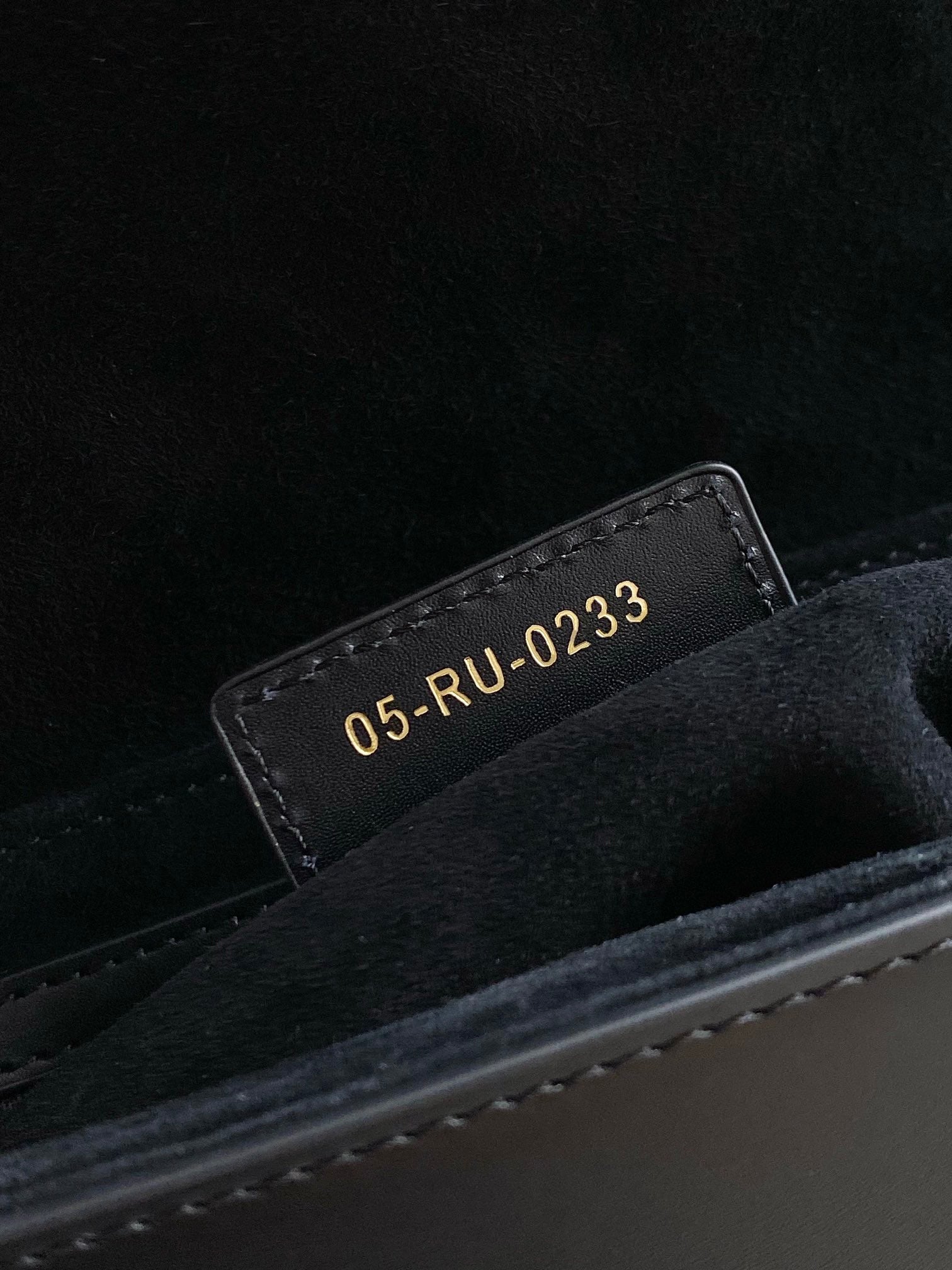 DIOR SIGNATURE HOBO 21 BAG IN BLACK CALFSKIN