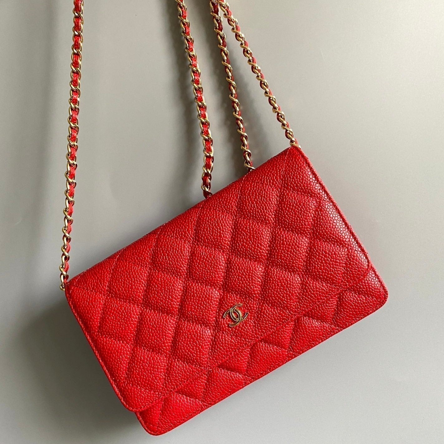 CHANEL WOC 19 RED CAVIAR GOLD HARDWARE