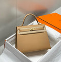 HERMES KELLY 25CM IN CHAI EPSOM CALFSKIN GOLD HARDWARE