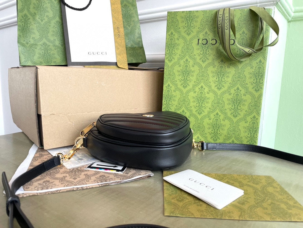 GUCCI MARMONT HEART BAG 20 IN BLACK CALFSKIN GOLD HARDWARE