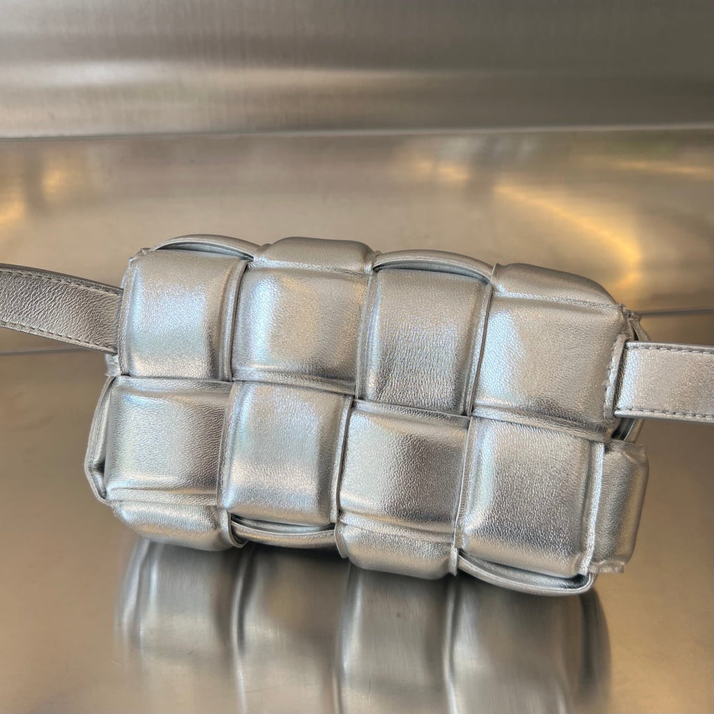 BOTTEGA VENETA MINI CASSETTE 18 IN SILVER LAMBSKIN
