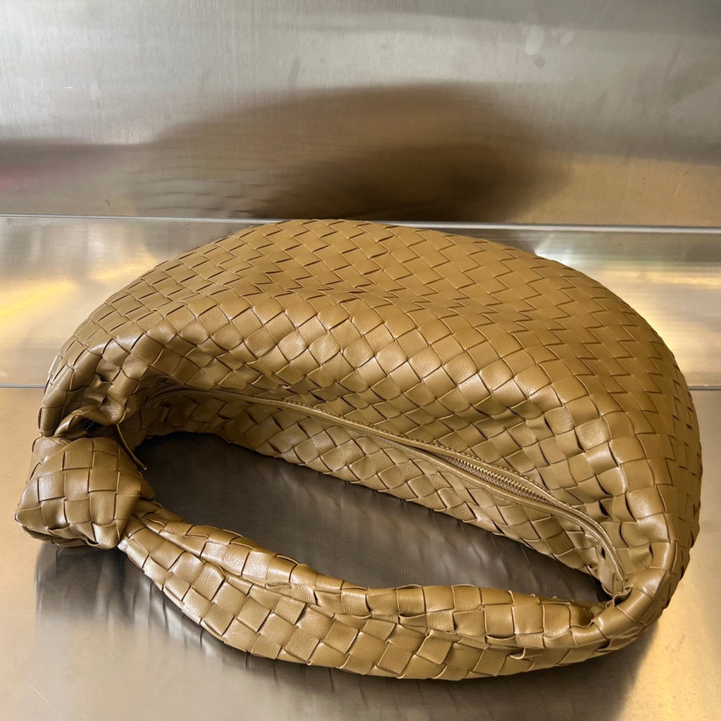 BOTTEGA VENETA SMALL JODIE 48 CARAMEL BROWN CALFSKIN