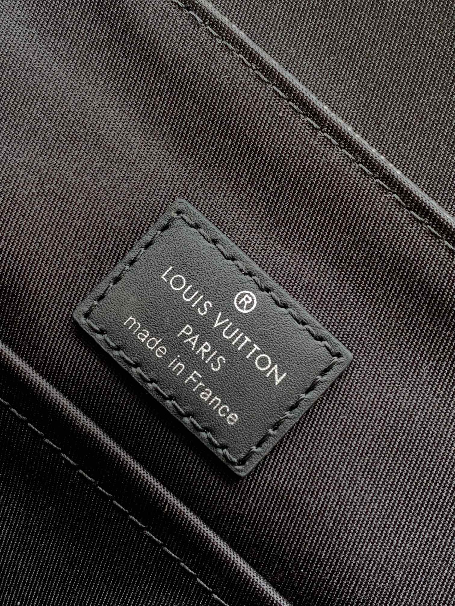 LOUIS VUITTON LV 25S SMALL DISTRICT CROSSBODY BAG 25 IN BLACK DAMIER GRAPHITE CANVAS AND CALFSKIN