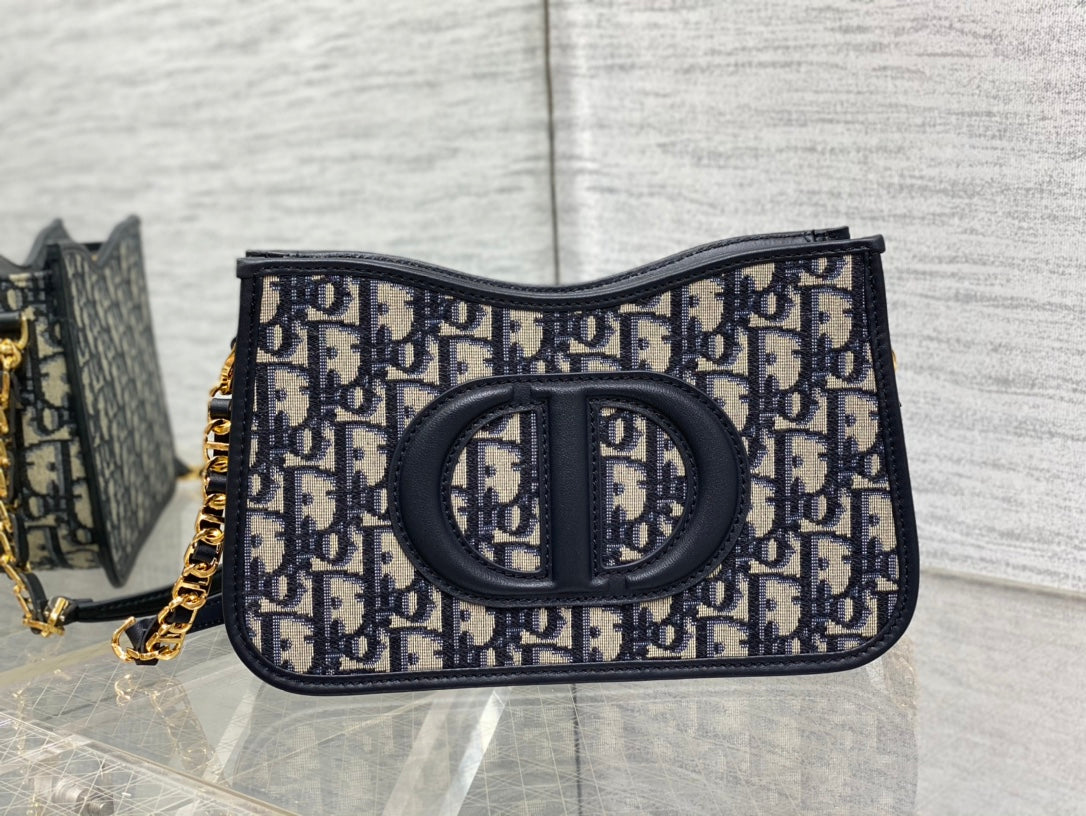 DIOR HOBO SIGNATURE 23  BAG IN BLACK BEIGE PATTERN LAMBSKIN