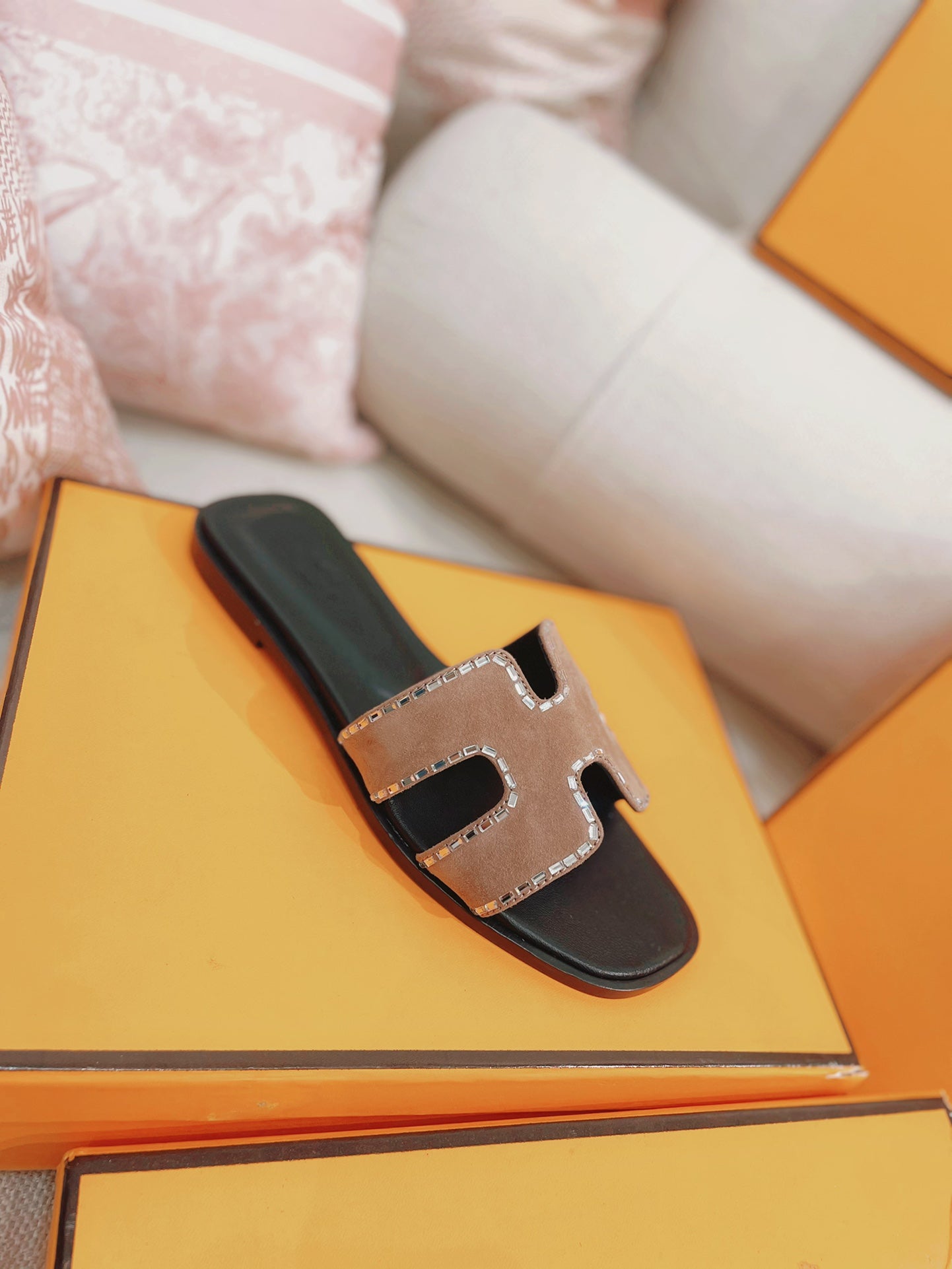 HERMES 0ran Sandal Calfskin Rhinestone Brown