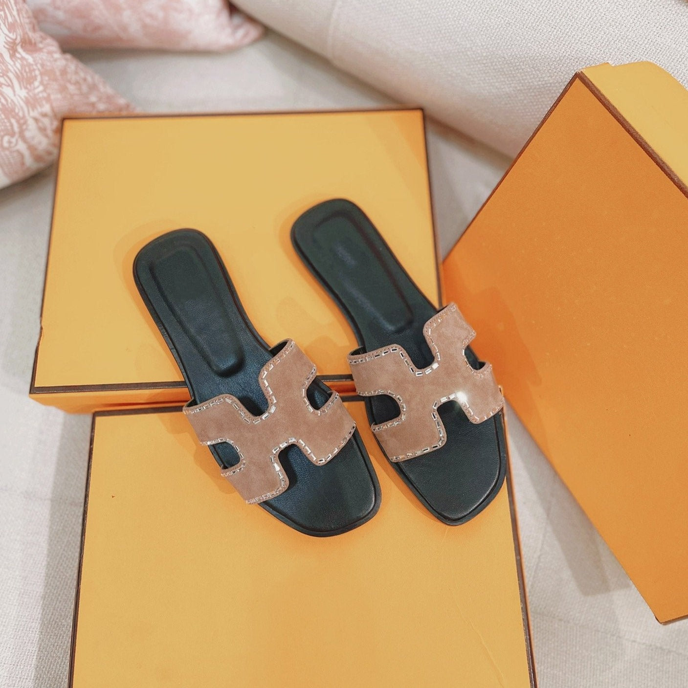 HERMES 0ran Sandal Calfskin Rhinestone Brown