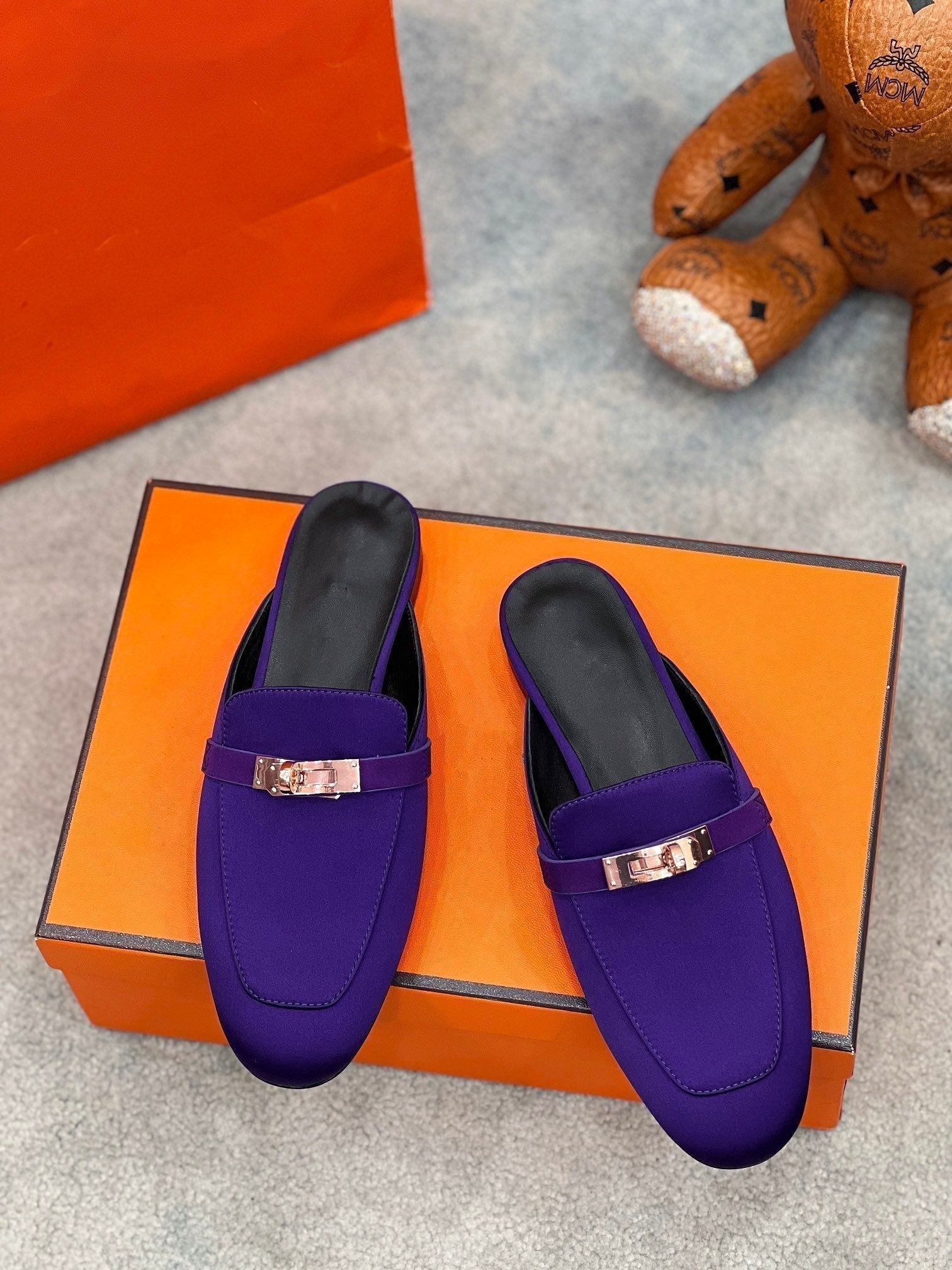HERMES 0Z Mule Violet Silk Thick Cloth/Sheepskin