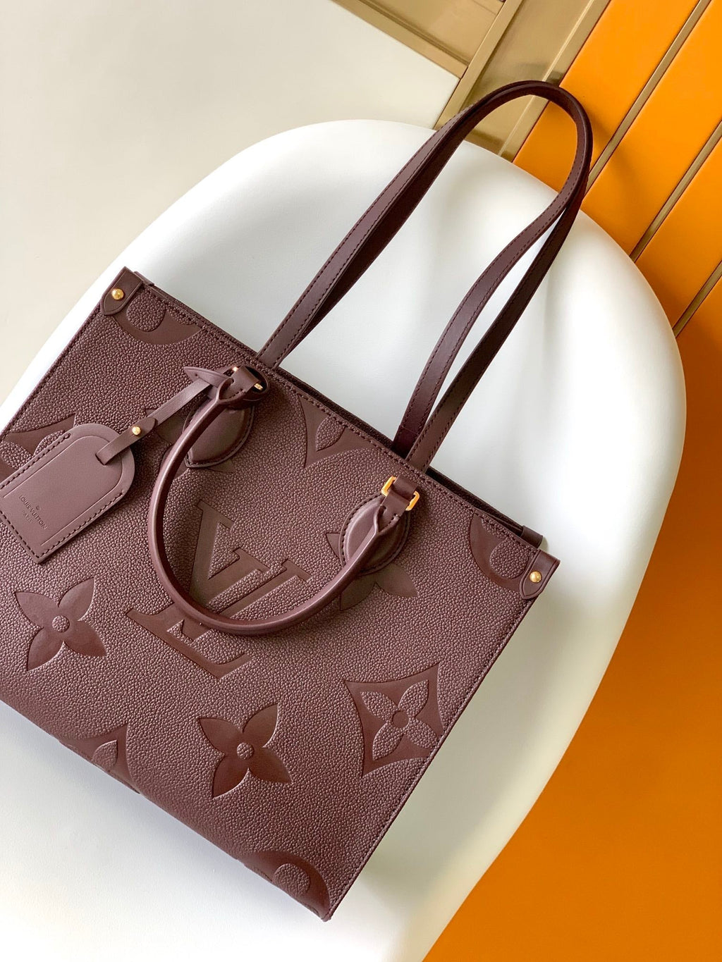 LOUIS VUITTON ONTHEGO MM 35CM CHERRY