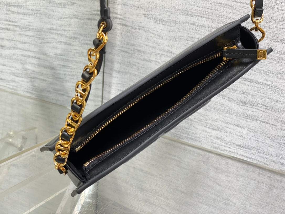 DIOR HOBO SIGNATURE 23  BAG IN BLACK LAMBSKIN