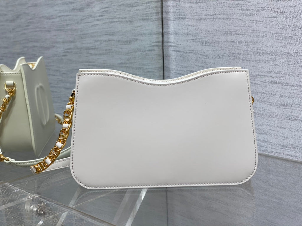 DIOR HOBO SIGNATURE 23  BAG IN WHITE LAMBSKIN