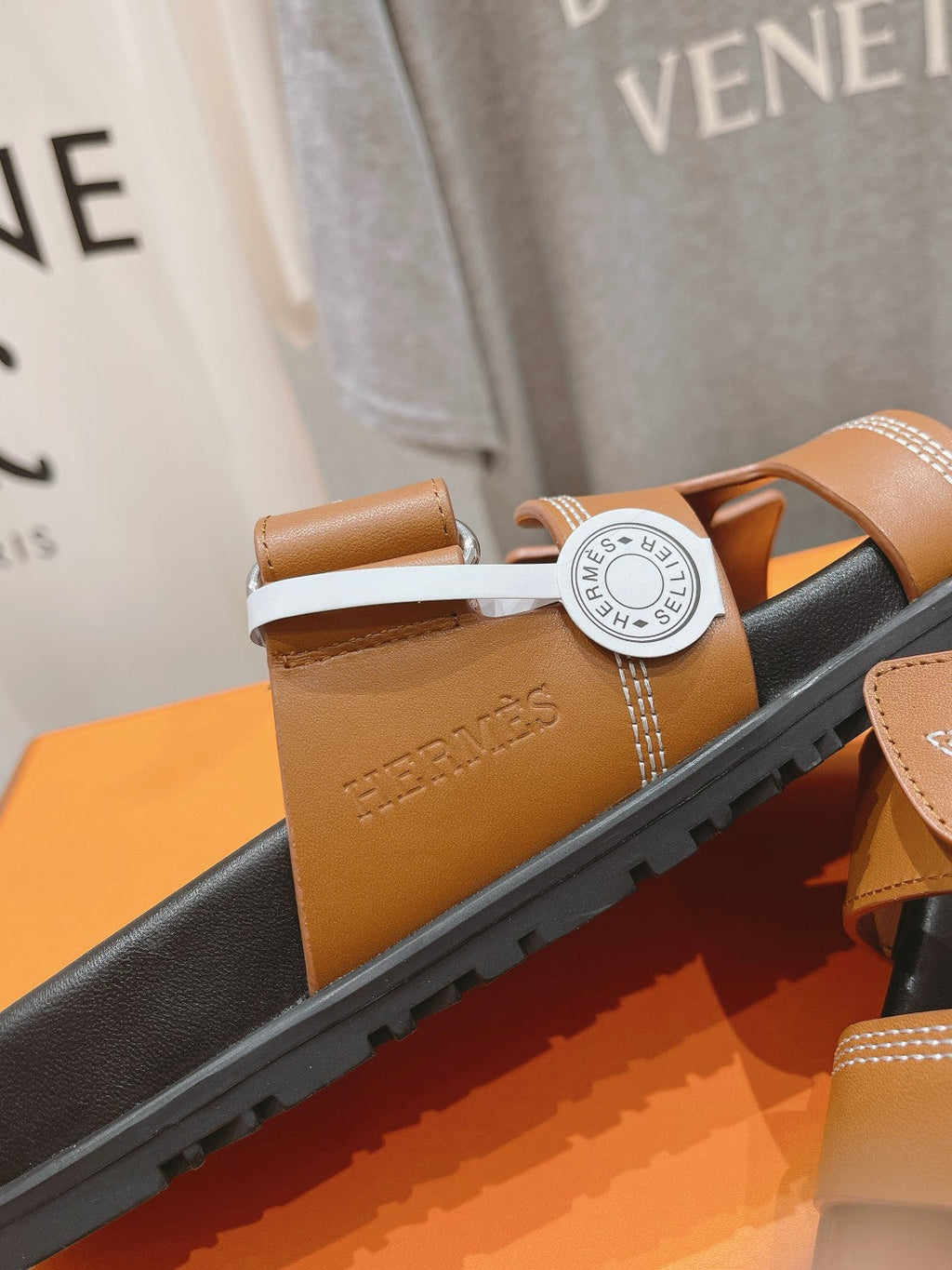 HERMES STAR-PATTERNED SANDAL BLACK AND CARAMEL CALFSKIN