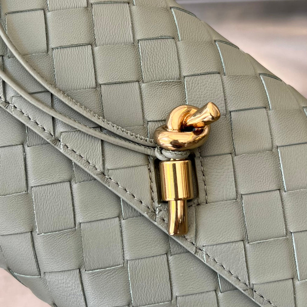 BOTTEGA VENETA ANDIAMO 21 IN GRAY OLIVE LAMBSKIN