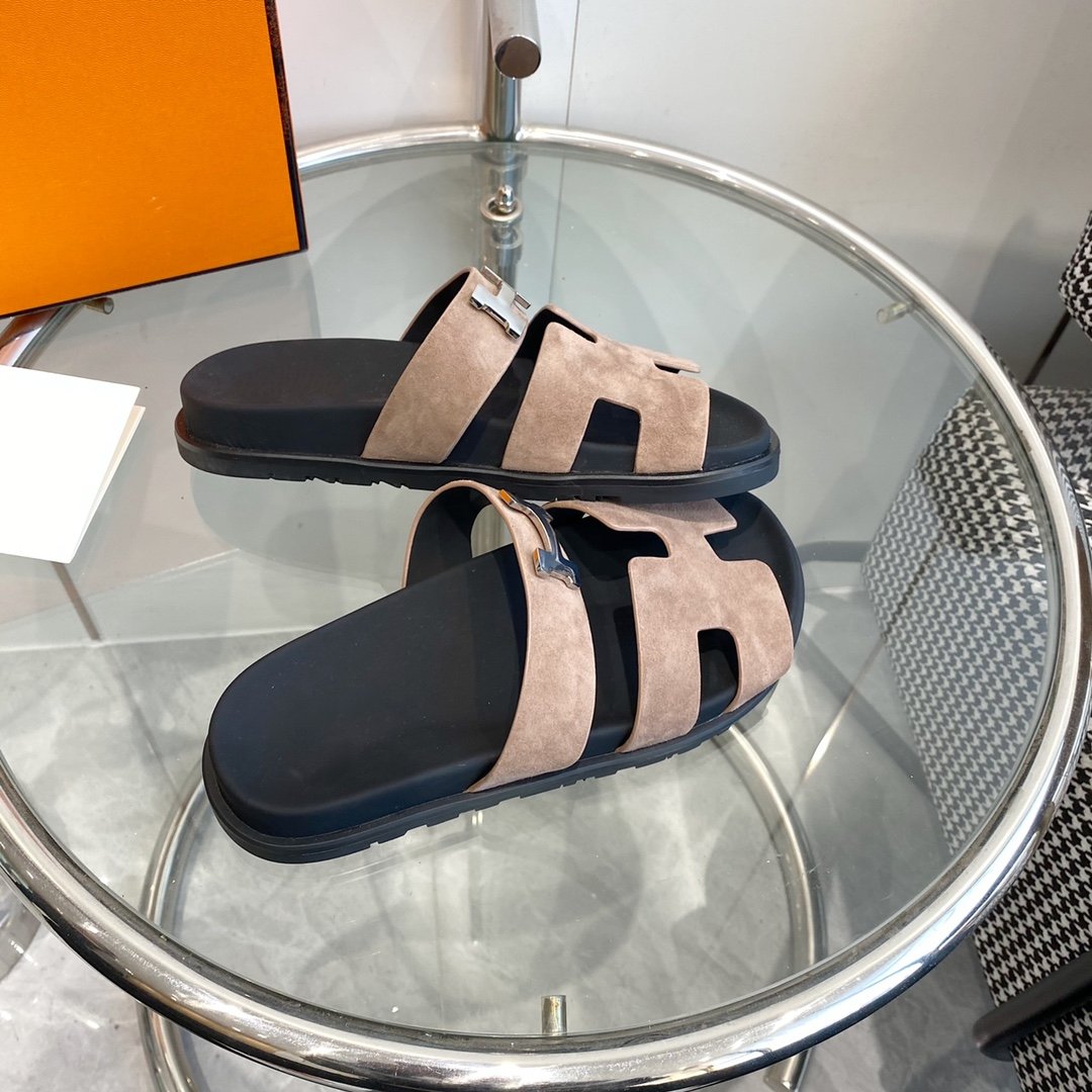 HERMES Chypre Sandal light brown Suede
