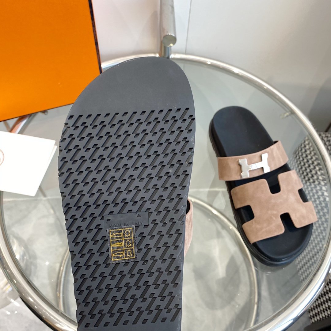 HERMES Chypre Sandal light brown Suede