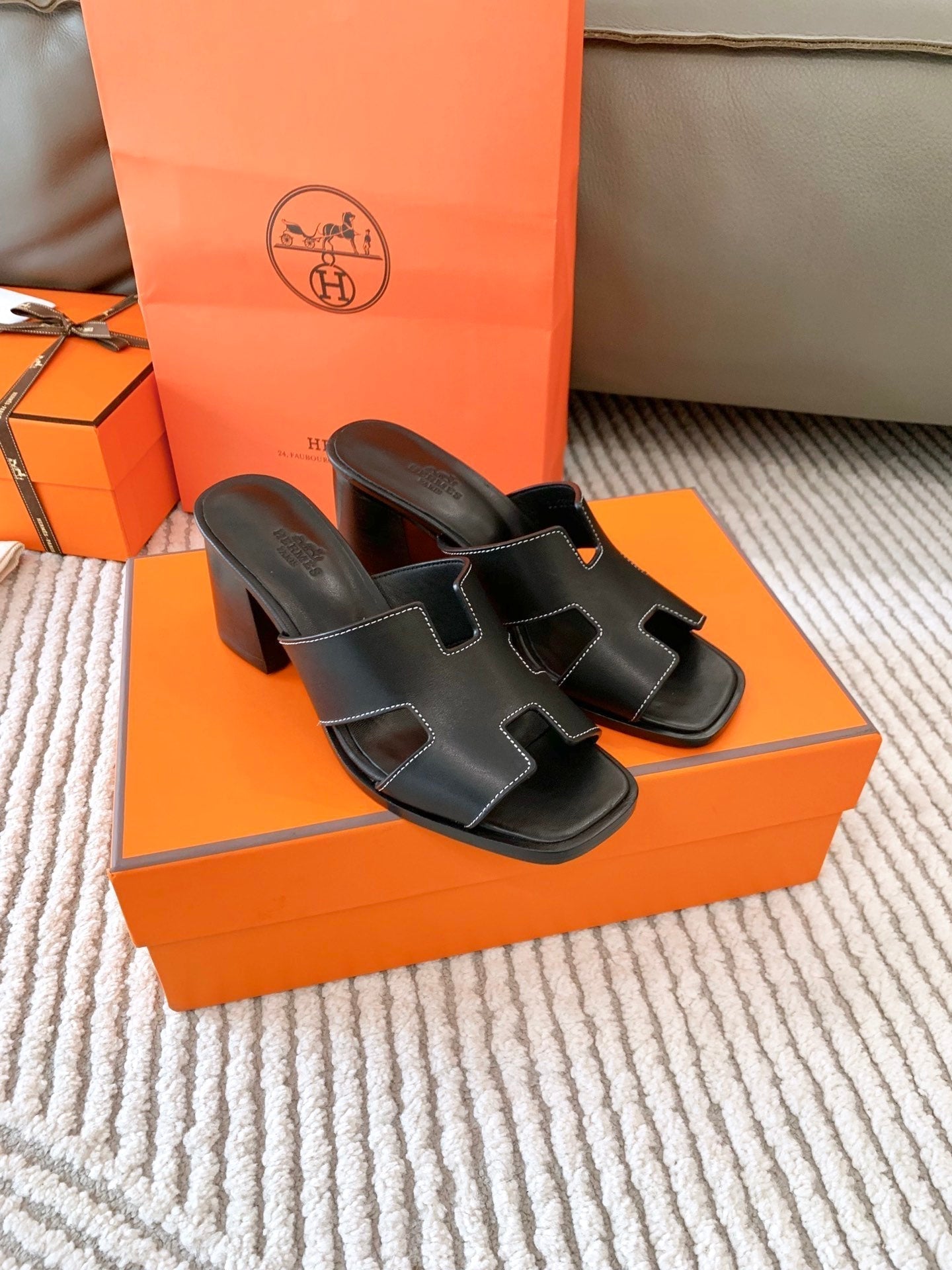 HERMES HELIA 60 SANDAL IN BLACK CALFSKIN