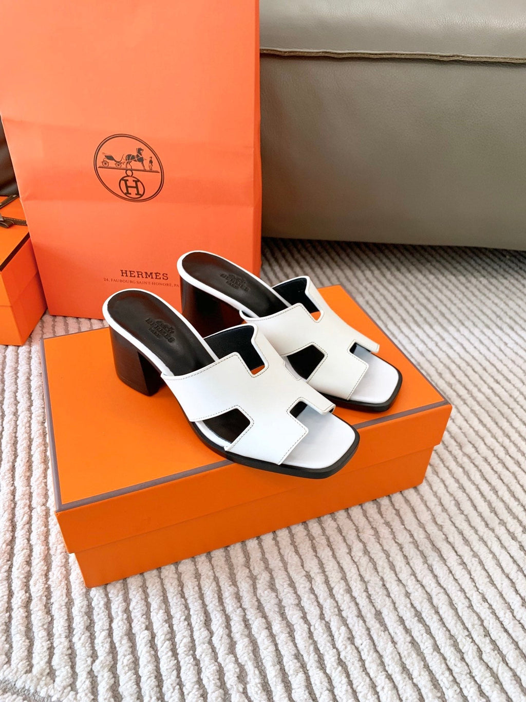 HERMES HELIA 60 SANDAL IN WHITE CALFSKIN