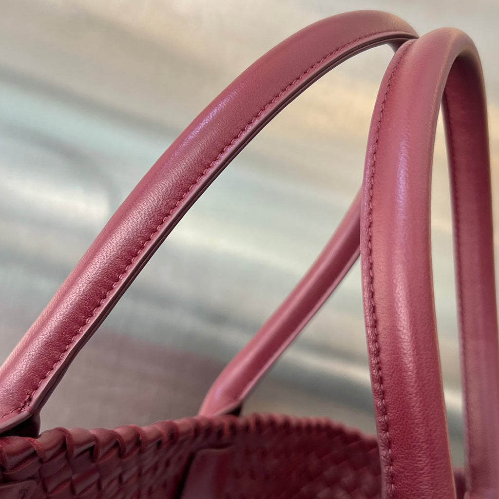 BOTTEGA VENETA LARGE CABAT 51 IN BURGUNDY RED LAMBSKIN