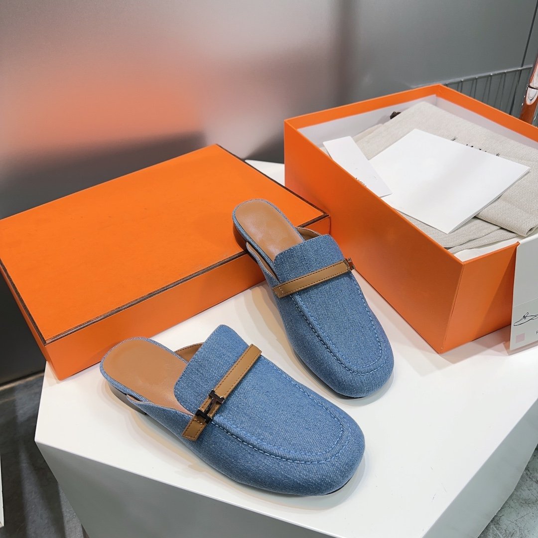 HERMES Lena Mule Blue Denim