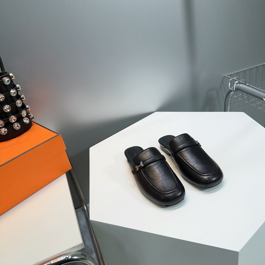 HERMES Lena Mule Black Leather
