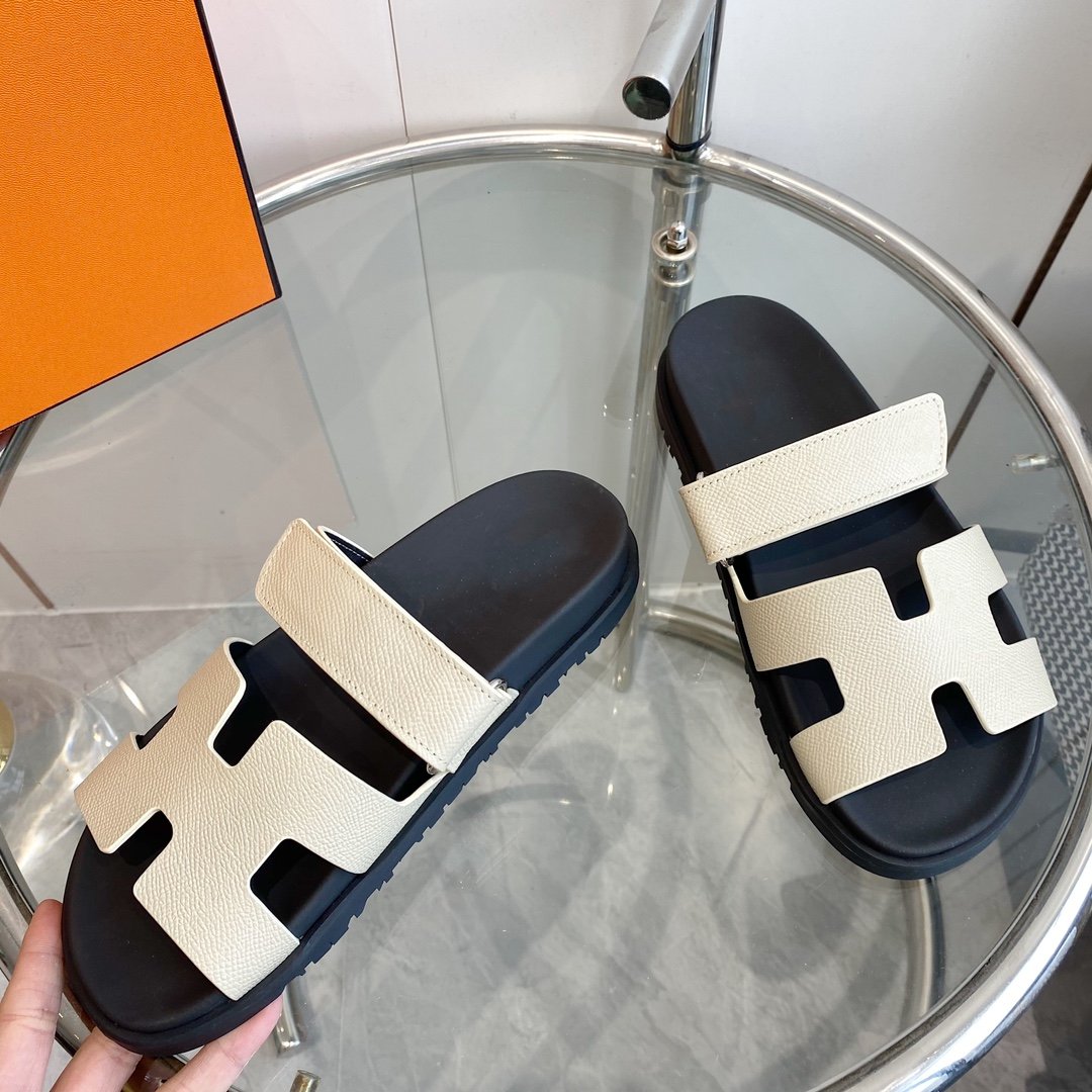 HERMES CHYPRE EPSOM Sandal white Leather