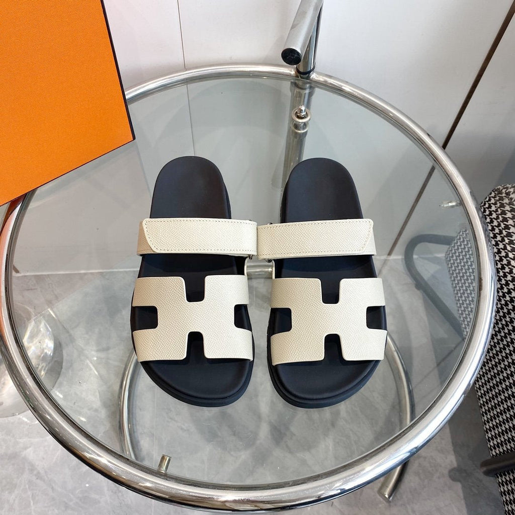 HERMES CHYPRE EPSOM Sandal white Leather