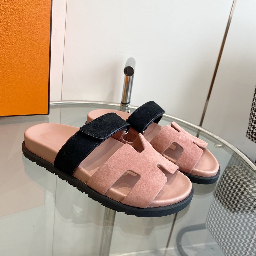 HERMES Chypre Sandal Suede Pink Chapas / Black