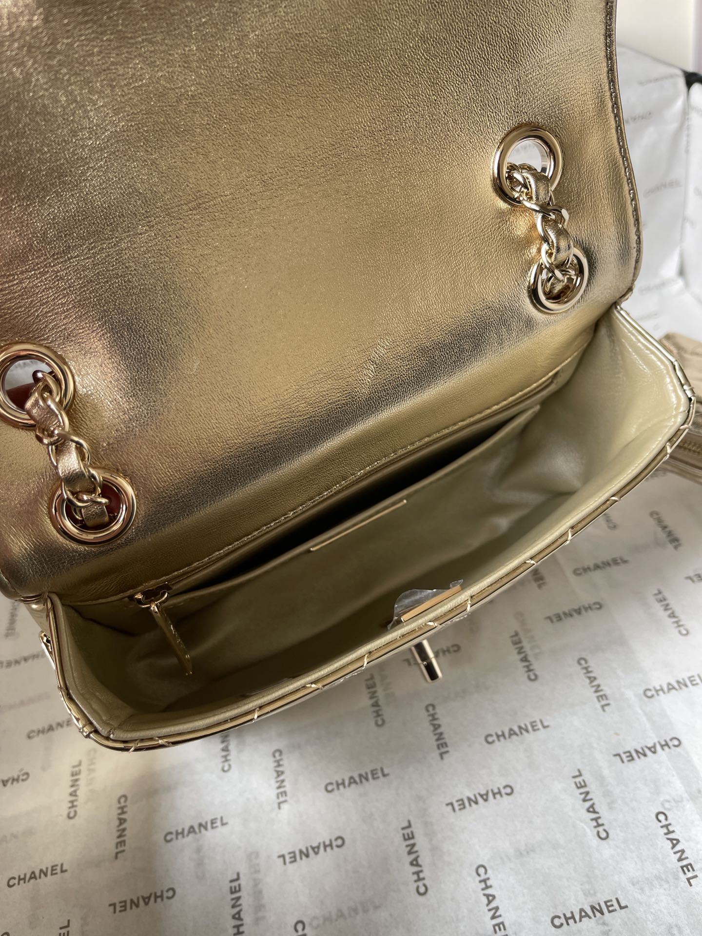CHANEL MINI 19 FLAP BAG IN GOLDEN METALLIC CALFSKIN