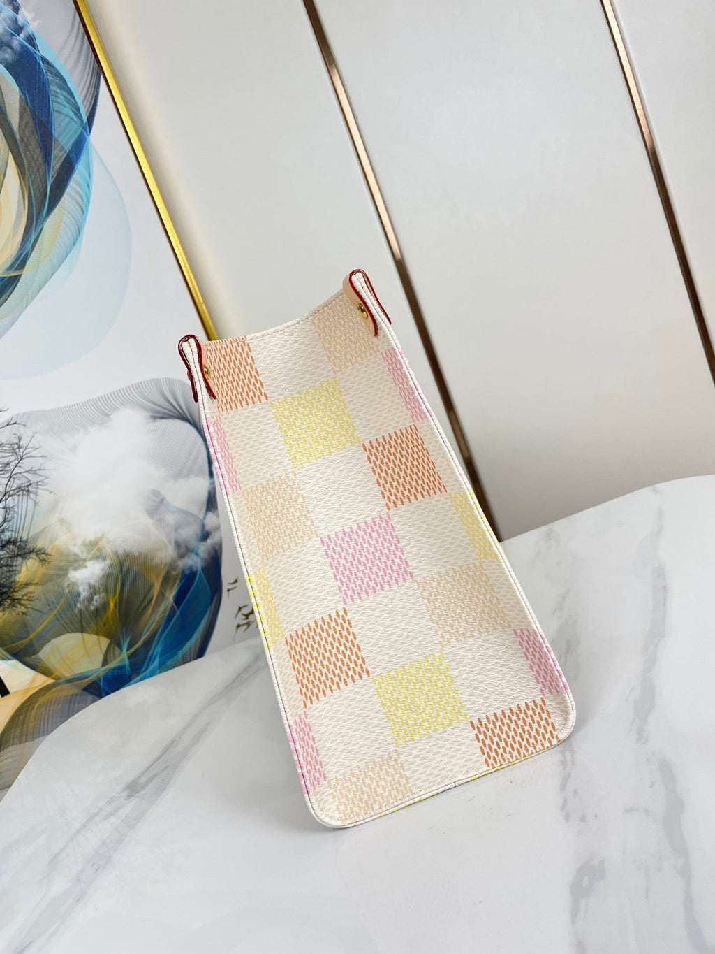 LOUIS VUITTON ONTHEGO 35 IN PEACH DAMIER GIANT CANVAS