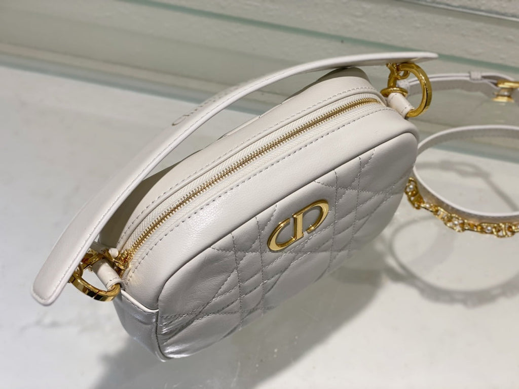 DIOR CARO BOX BAG 19 IN WHITE QUILTED MACROCANNAGE CALFSKIN