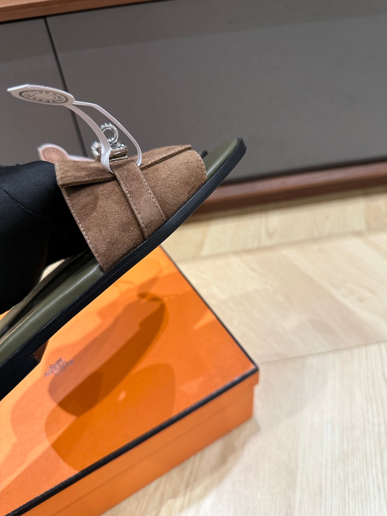 HERMES GABRIEL SANDAL LIGHT BROWN SUEDE